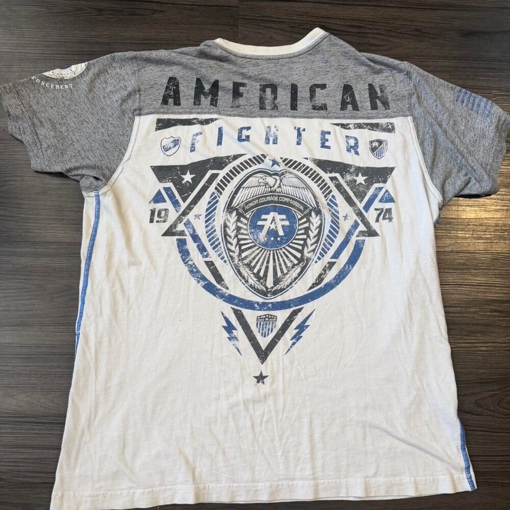 Y2K Affliction Style American Fighter grey & blue Tee Size XL Goth Grunge